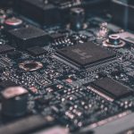 Transparencia algorítmica en ecommerce: lo que deben saber tus clientes en 2026