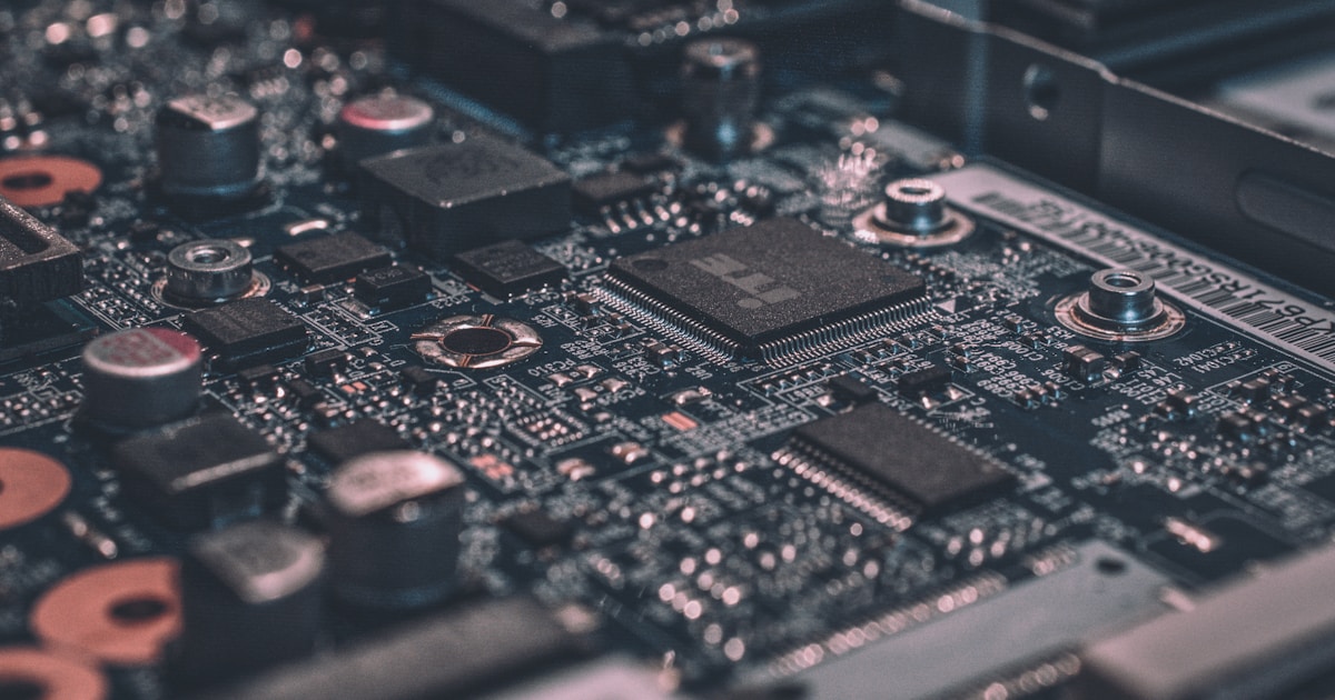 Transparencia algorítmica en ecommerce: lo que deben saber tus clientes en 2026